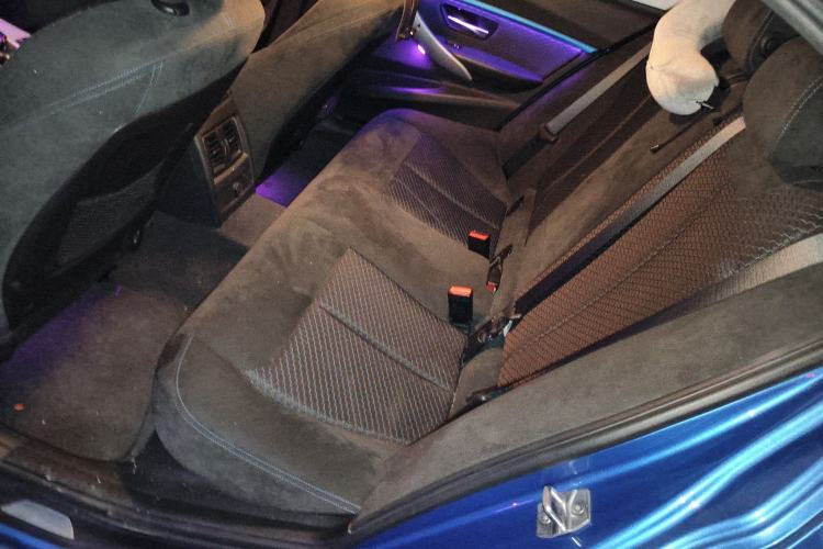 Used BMW 3 Series 2016 320i M Sport Interior 4