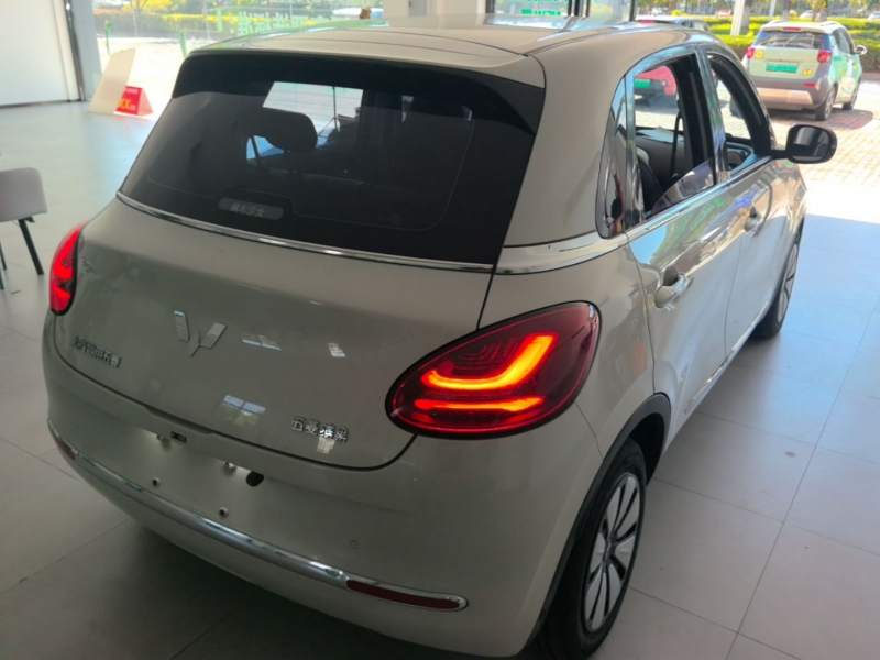Used Wuling Bingo 2023 333 km Lingxi Connected+ Version — 6