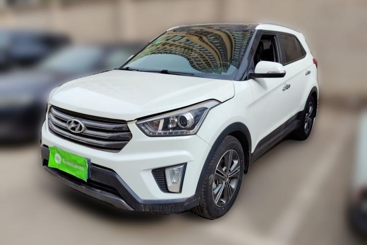 Used Hyundai ix25 2015 1.6L Automatic Two-Wheel-Drive Deluxe DLX Model