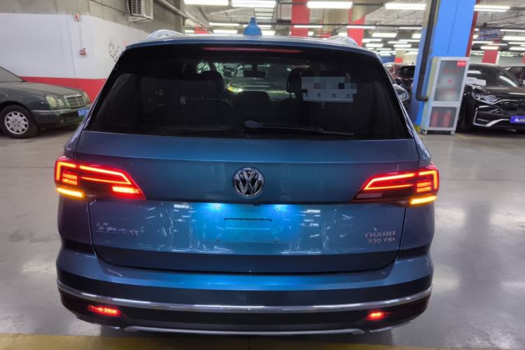 Used Volkswagen Tharu 2020 330TSI All-Wheel-Drive Luxury Edition China VI Standard