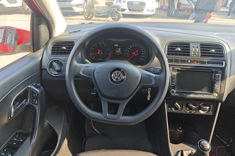 Used Volkswagen Polo 2014 1.4L Manual Fashion Edition