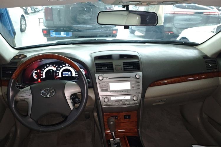 Used Toyota Camry 2007 240G Luxury Edition Center Console