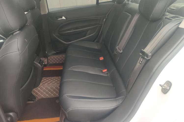 Used Peugeot 408 2014 1.8L Automatic Luxury Edition