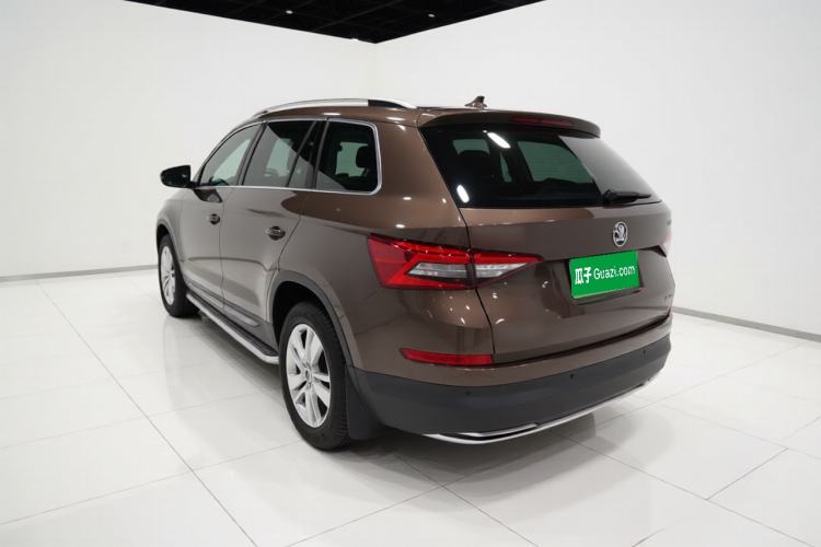 Used Skoda Kodiaq 2017 TSI330 7-Seater Two-Wheel-Drive Luxury Tech Edition
