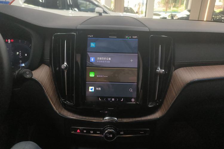 Used Volvo XC60 2024 B5 4x4 Smart Luxury Edition