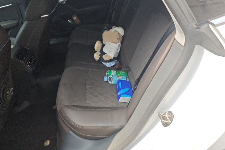 Used Audi A7L 2022 45 TFSI quattro S-line Visionary Crystal Package
