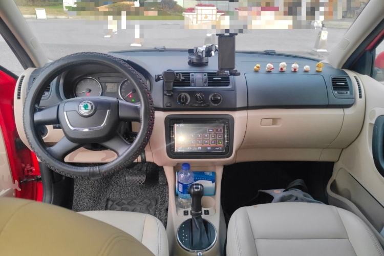 Used Skoda Fabia 2012 1.6L Automatic Crystal Edition
