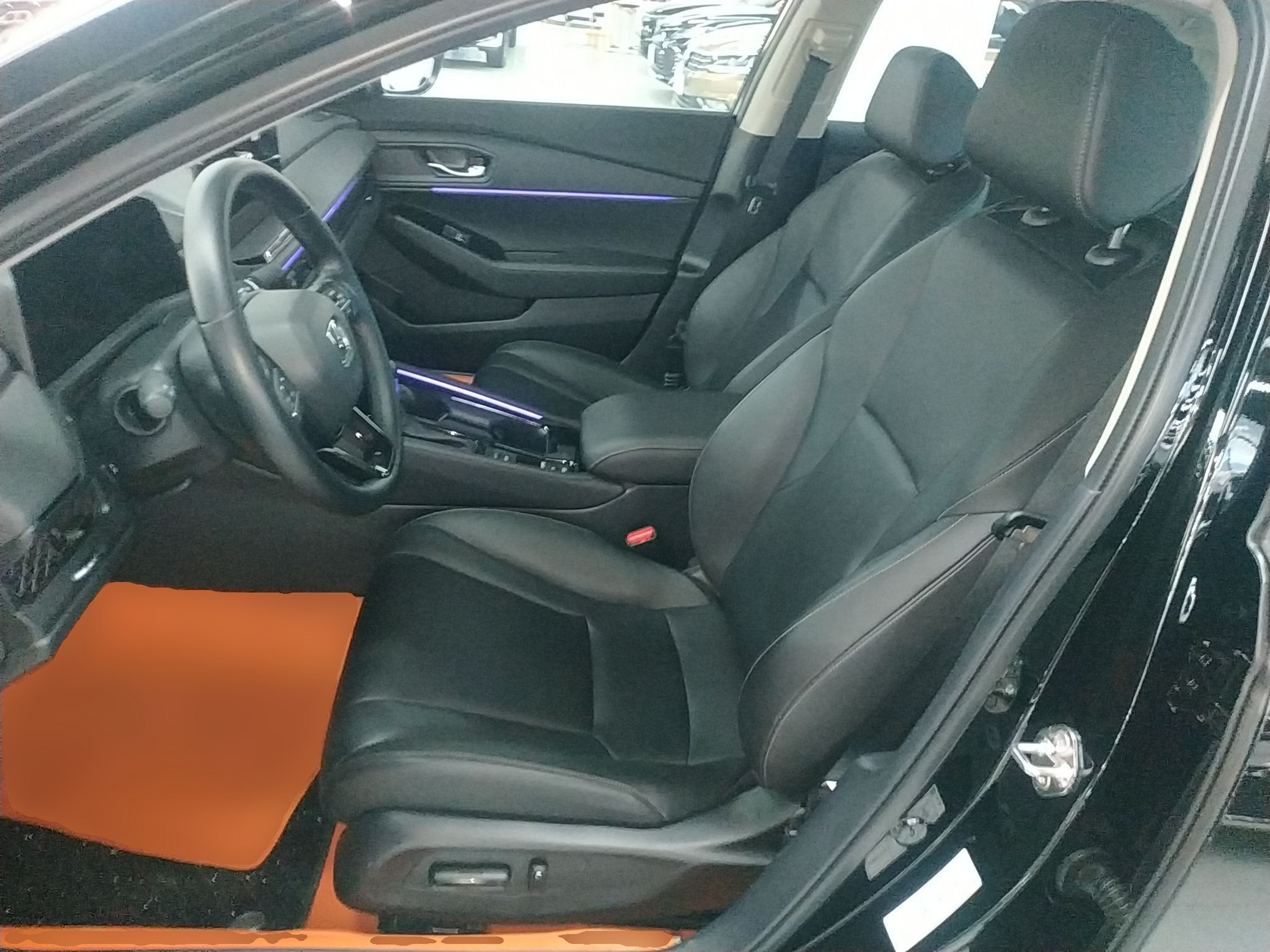 Переднее сиденье в автомобиле