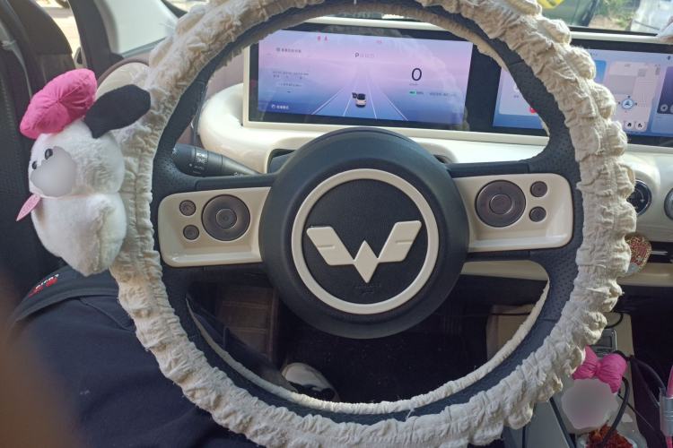 Used Wuling Bingo 2023 410 km Lingxi Deluxe Edition