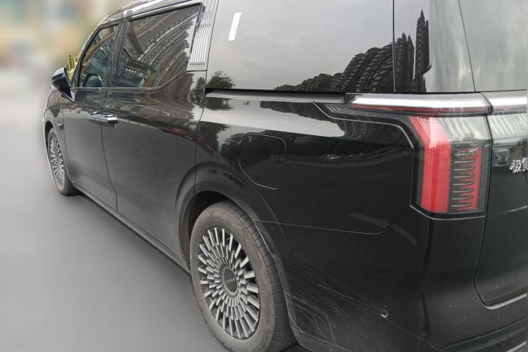 Used Zeekr 009 2022 ME Edition
