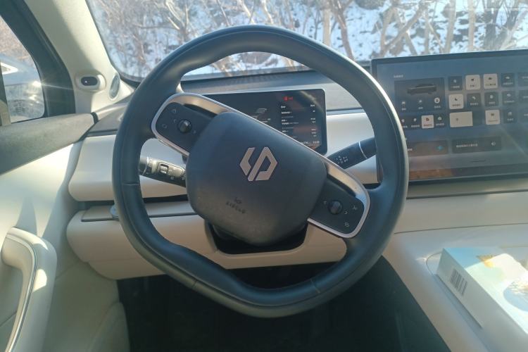 Used Leapmotor C16 2024 Range-Extended 200 Luxury Edition
