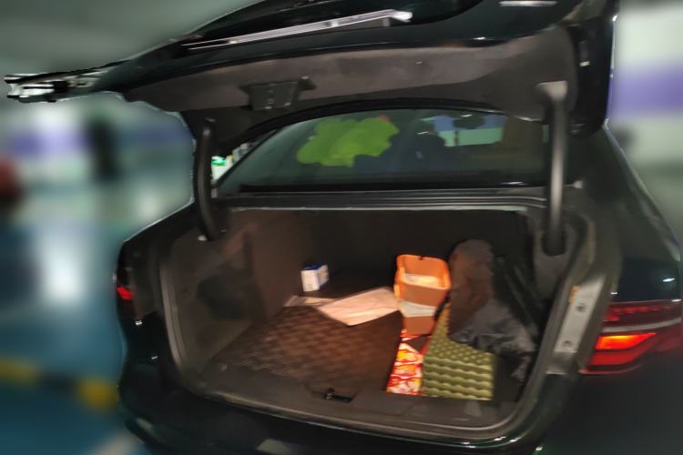 Used Jaguar XEL 2025 2.0T 250 PS R-DYNAMIC 90th Anniversary Edition
