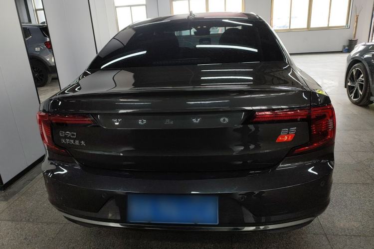 Used Volvo S90 2023 B5 Zhiyuan Luxury Edition