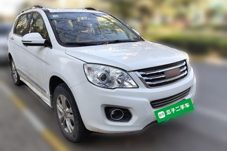 Used Haval H6 2015 Upgraded Model 1.5T Manual Two-Wheel Drive Elite Version Front Right 45 Deg