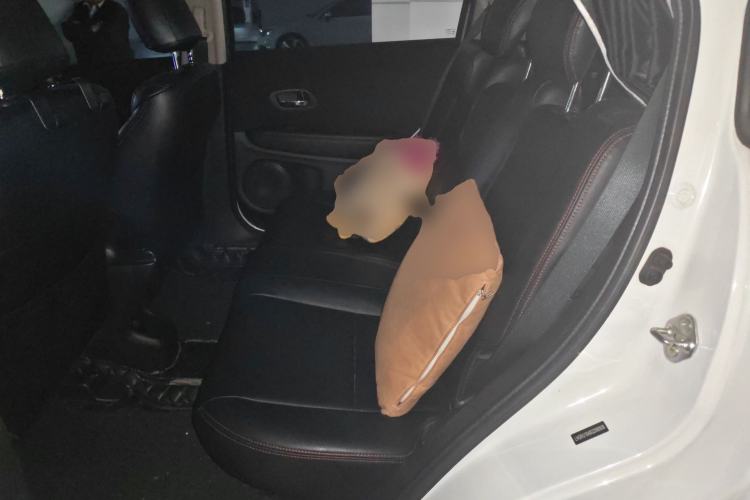 Used Honda Vezel 2015 1.5L CVT two-wheel drive Comfort trim Left Rear Seat