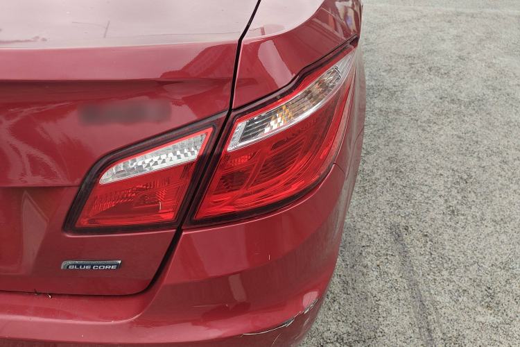 Used CHANGAN Eado 2012 1.6L Manual Luxury Model China IV Standard
