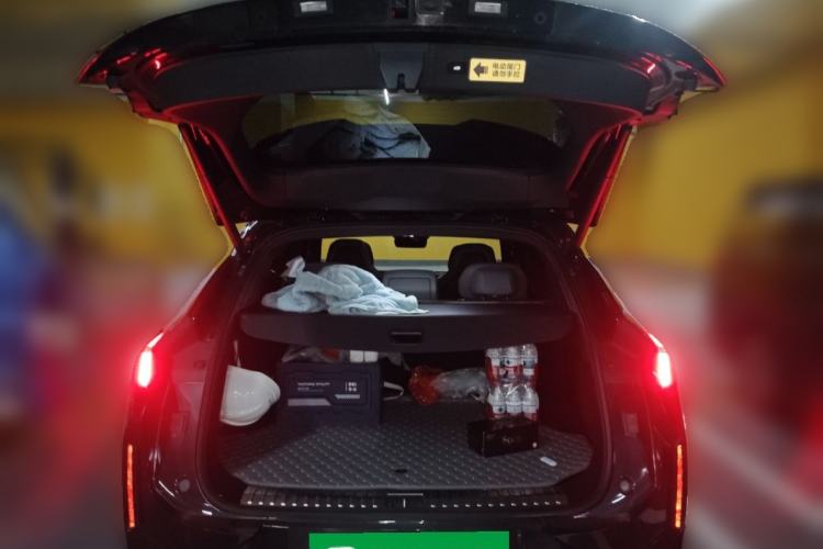 Used Lynk & Co 08 EM-P 2023 245km Ultra-Long Range Halo Trunk