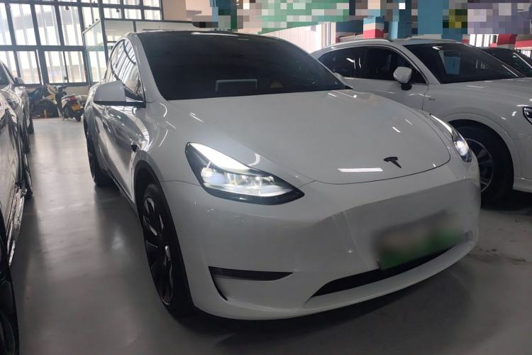 Used Tesla Model Y 2024 Long-Range All-Wheel-Drive Version
