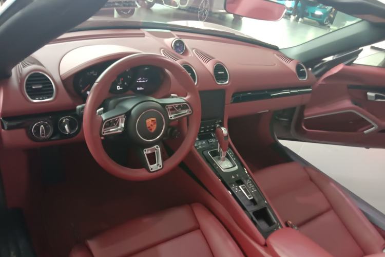 Used Porsche 718 2022 Boxster T 2.0T