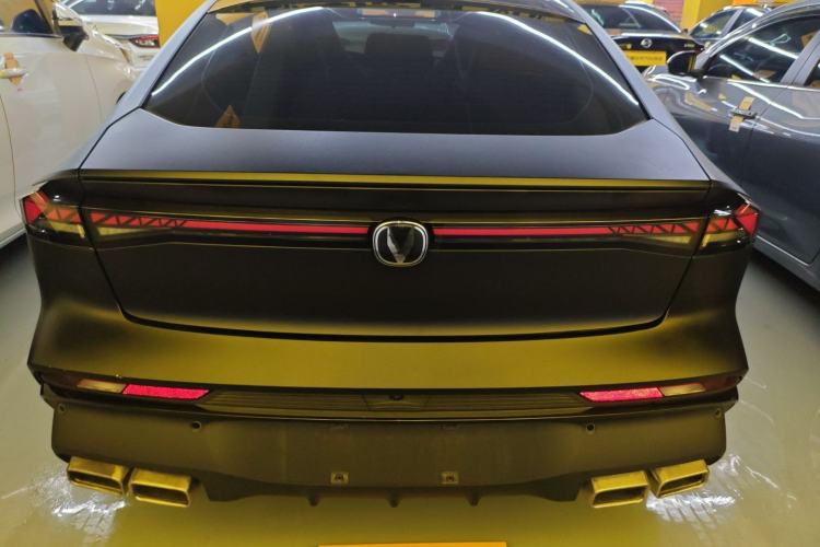 Used CHANGAN UNI-V 2024 1.5T Prestige Sport Edition