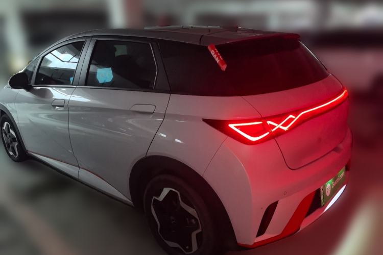 Used BYD Dolphin 2021 405 km Fashion Edition