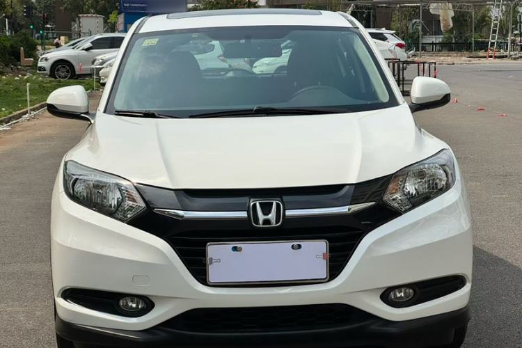 Used Honda Vezel 2016 1.8L CVT Front-Wheel Drive Pioneer Edition Exterior 6