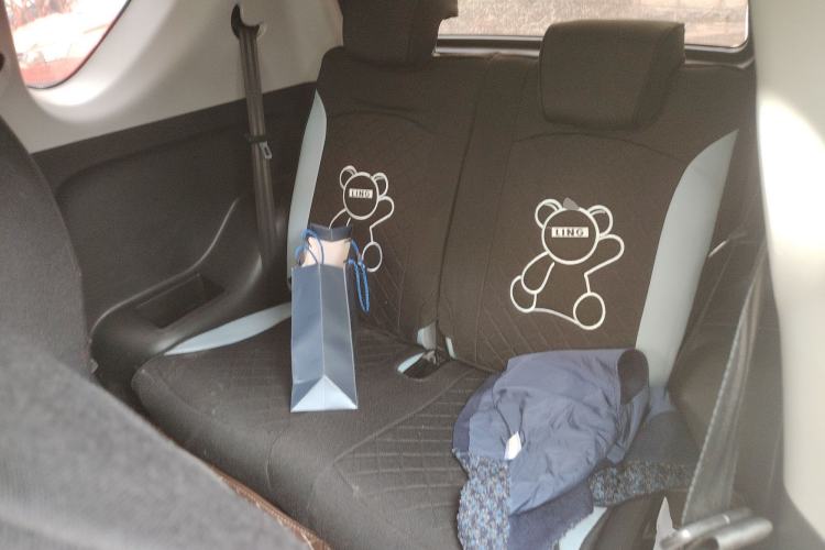 Used Chery QQ Little Ant 2022 Restyled Version Sweet Pink Edition Half-Sugar Version 30.6 kWh 30 kW 301 km