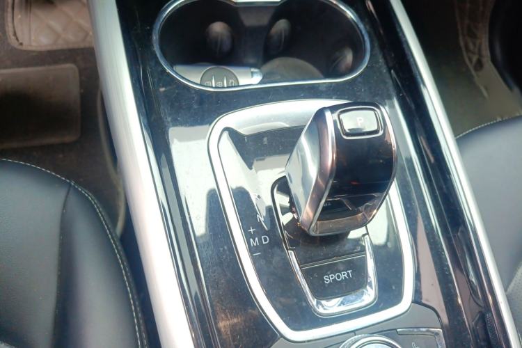 Used EXEED Lingyun 2019 1.6T Two-Wheel Drive Diamond Edition
