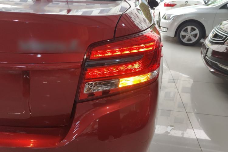 Used Toyota YARiS L Zhi Xiang 2017 1.5E CVT Dynamic Edition Right Rear Taillight