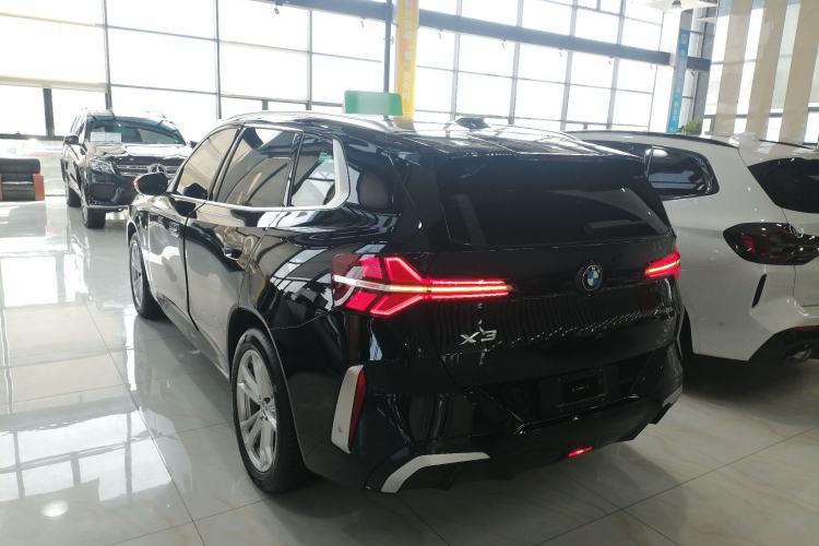 Used BMW X3 2025 xDrive25L Luxury Package
