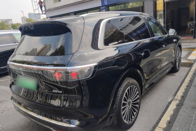 Used Hima AITO M8 2025 Extended-Range Ultra Version 53.4 kWh 6-Seater Edition Rear Right 45 Deg