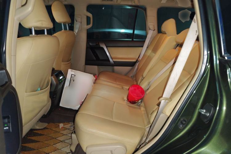 Used Toyota Prado 2013 2.7L Automatic Low-Power Version Middle East Edition