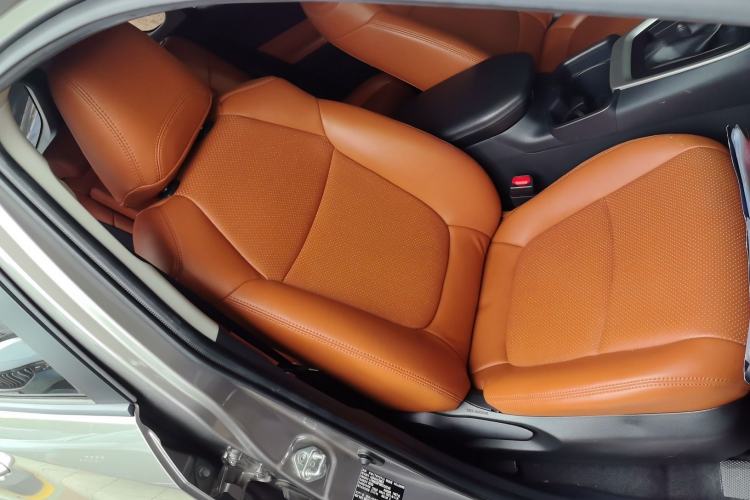 Used Toyota RAV4 2021 2.0L CVT Two-Wheel Drive Fashion Edition