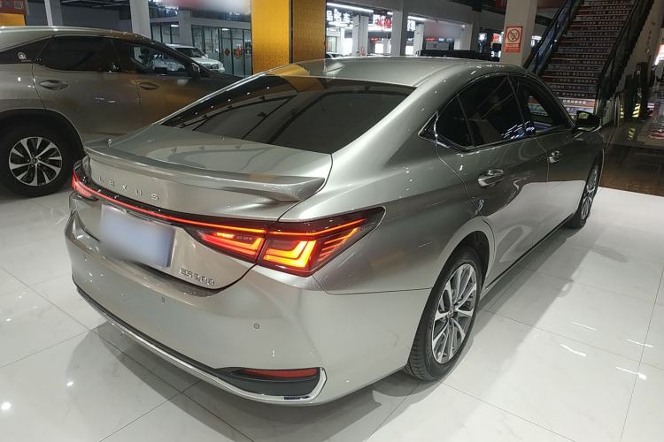 Used Lexus ES 2025 200 Premium Edition