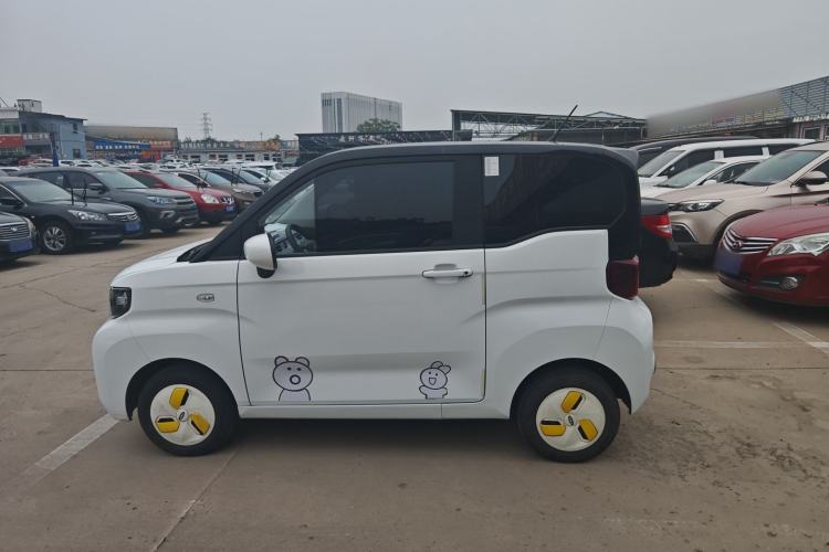Used Chery New Energy QQ Ice Cream 2022 170km Sundae Phosphate Lithium-Ion