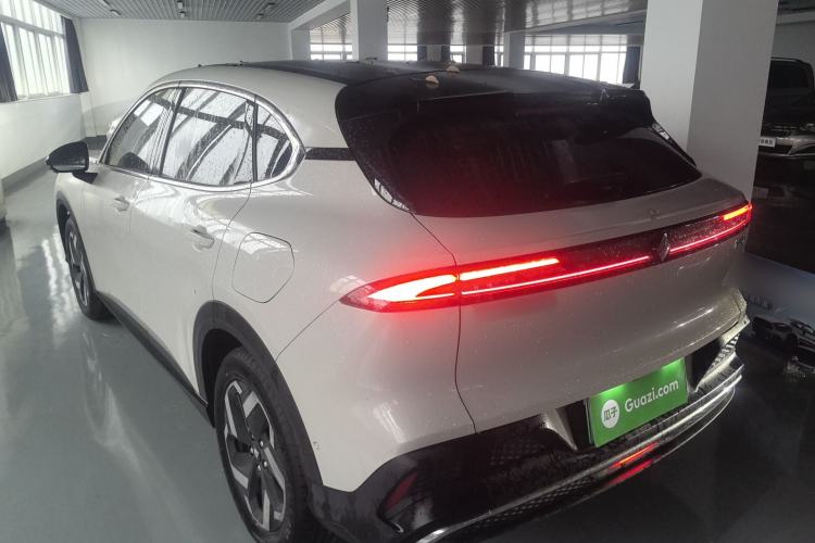 Used Baojun Yunhai 2024 600km Pure Electric Version Rear Left 45 Deg
