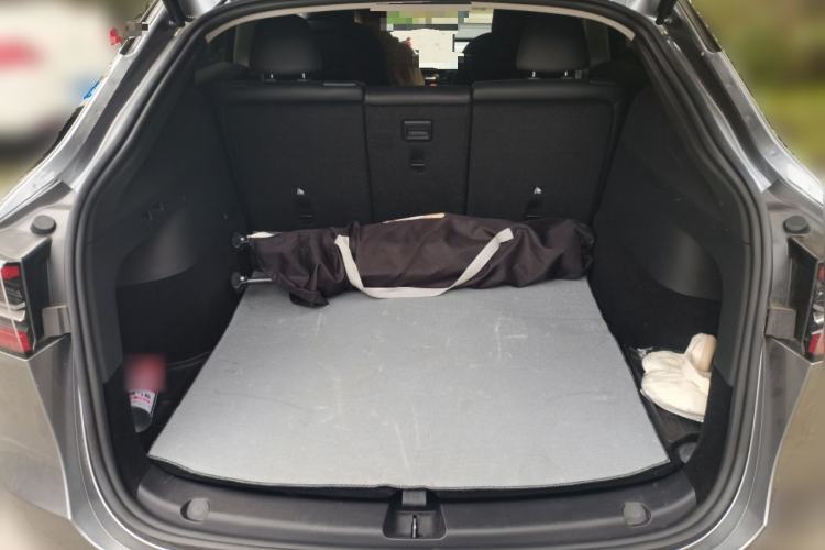 Used Tesla Model Y 2024 Rear-Wheel-Drive Version
