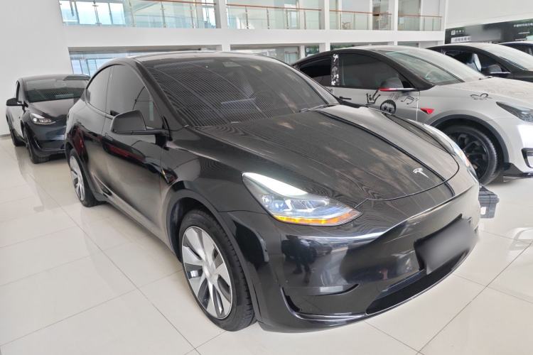 Used Tesla Model Y 2022 Rear-Wheel-Drive Version