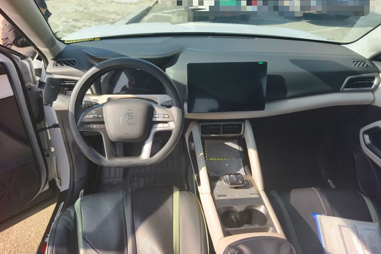 Used BYD Yuan UP 2024 401KM Leading Edition
