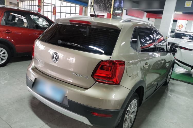 Used Volkswagen Polo 2014 1.6L Cross Polo Automatic Rear Right 45 Deg
