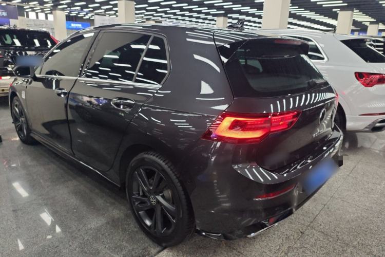 Used Volkswagen Golf 2023 Facelift 280TSI DSG R-Line Lite Rear Left 45 Deg