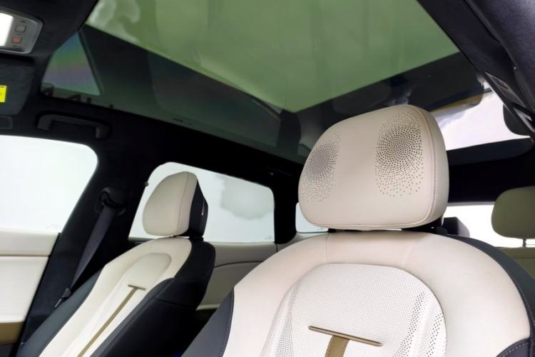 Used Zeekr 007GT 2025 Rear-Drive Intelligent Driving Version 75 kWh
