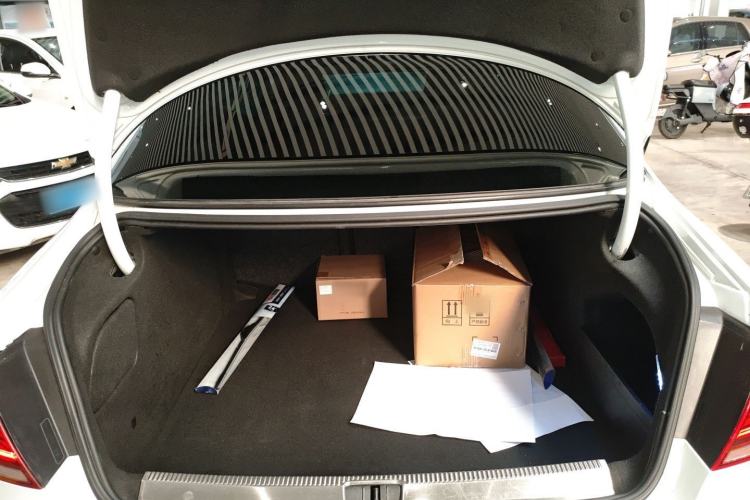 Used Volkswagen FAW-Volkswagen CC 2013 2.0 TSI Luxury Model
