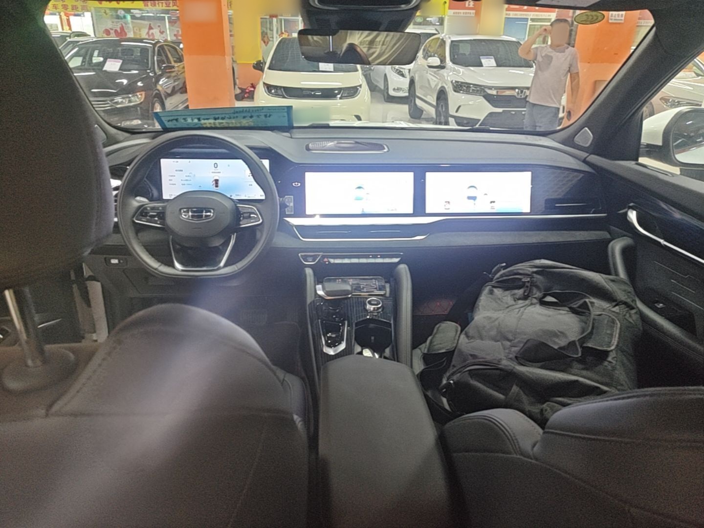 Geely Auto Monjaro L 2024 2.0TD High-Power Automatic Two-Wheel Drive Skyline Edition — снимка 12