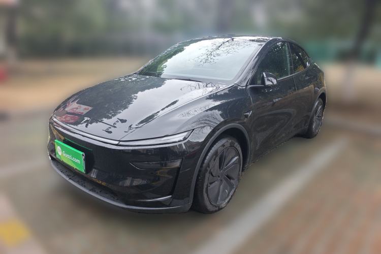 Used Tesla Model Y 2026 Rear-Drive Model
