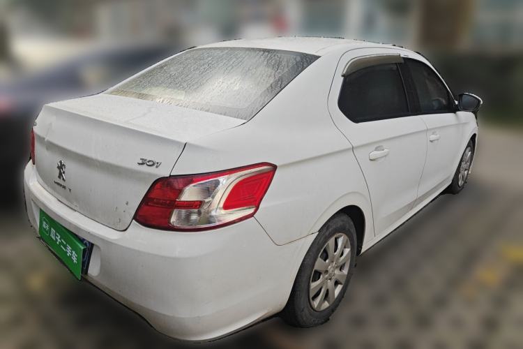 Used Peugeot 301 2014 1.6L Manual Comfort Edition
