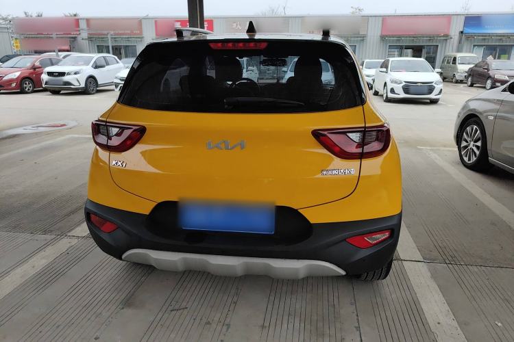 Used Kia kx1 Stonic 2021 1.4L CVT Fun & Sunroof Model