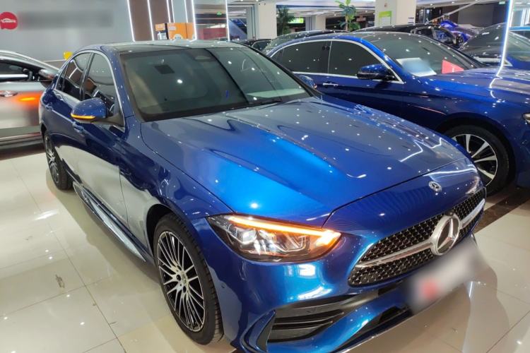 Used Mercedes-Benz C-Class 2022 C 260 L Sport Edition Front Right 45 Deg