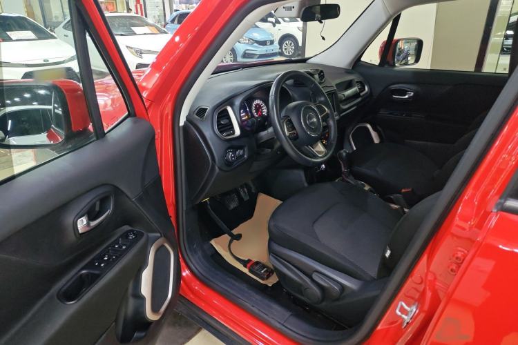 Used Jeep Renegade 2018 Connected Large Screen Version 180T Automatic Jingneng Version Driver Seat