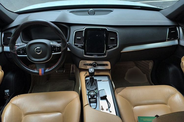 Used Volvo XC90 2018 T6 Zhiyi Edition 7-Seater

